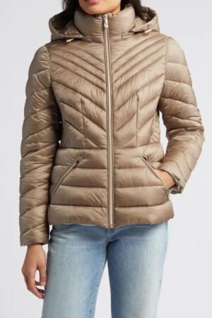 womens-hooded-stretch-packable-puffer-coat