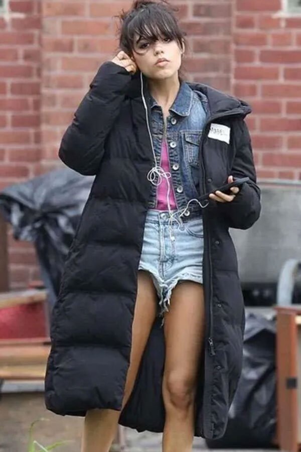 finestkind-jenna-ortega-puffer-coat