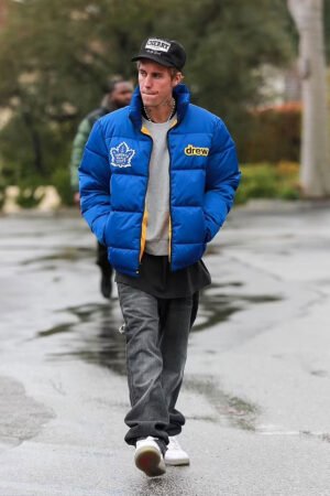 justin-bieber-blue-puffer-jacket